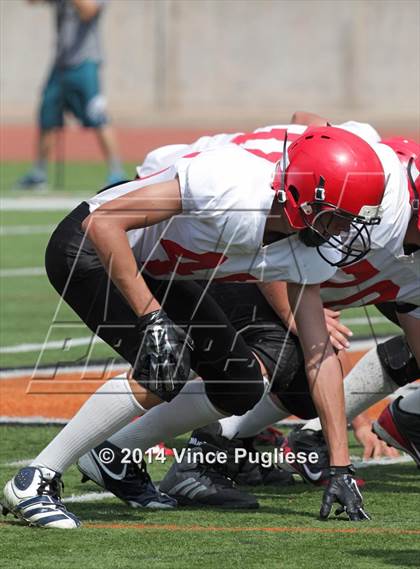 Thumbnail 2 in Mountain Empire vs. Flintridge Prep photogallery.