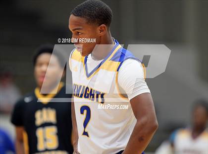 Thumbnail 2 in Sam Houston vs. Fort Bend Elkins (McDonald's Texas Invitational) photogallery.