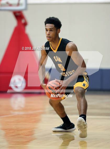 Thumbnail 2 in Sam Houston vs. Fort Bend Elkins (McDonald's Texas Invitational) photogallery.
