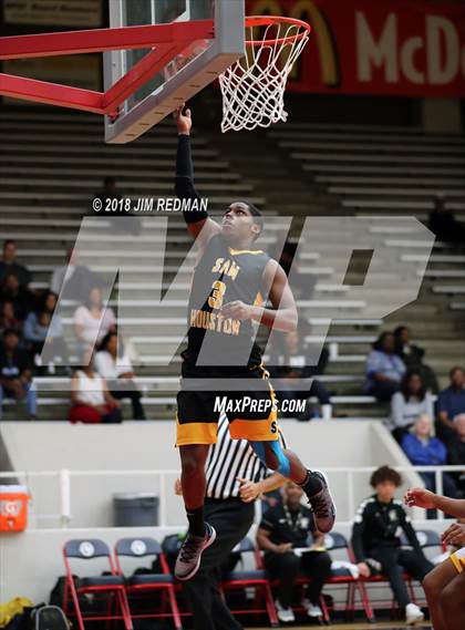 Thumbnail 1 in Sam Houston vs. Fort Bend Elkins (McDonald's Texas Invitational) photogallery.