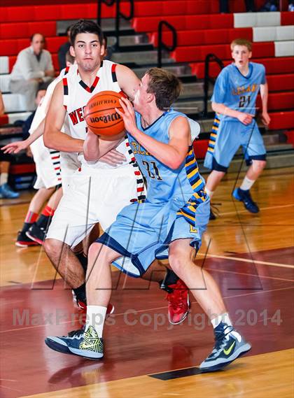 Thumbnail 2 in Westmont vs. Leland photogallery.