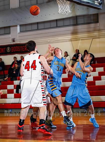 Thumbnail 2 in Westmont vs. Leland photogallery.