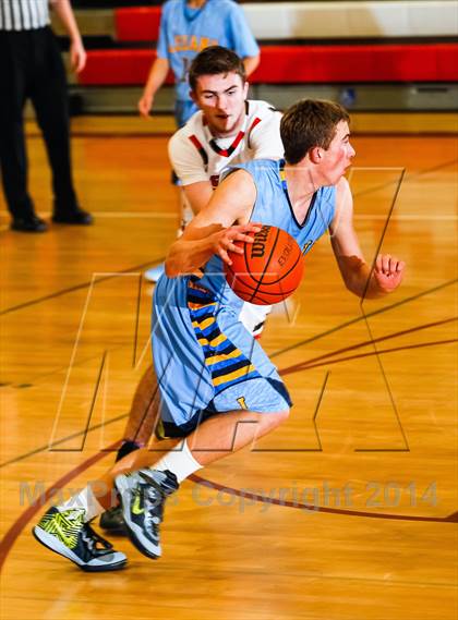 Thumbnail 2 in Westmont vs. Leland photogallery.