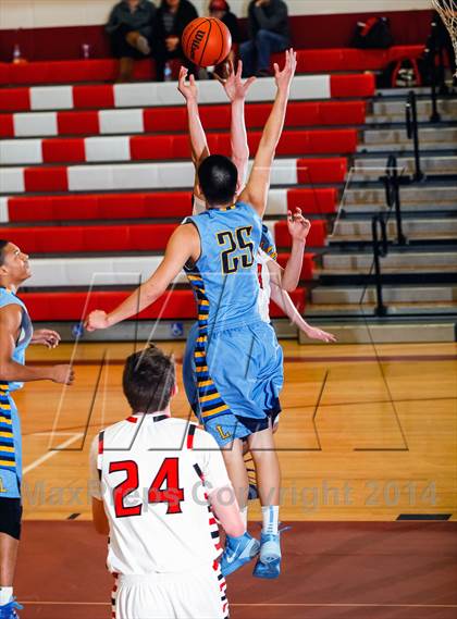 Thumbnail 3 in Westmont vs. Leland photogallery.