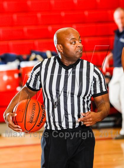 Thumbnail 3 in Westmont vs. Leland photogallery.