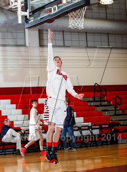 Thumbnail 1 in Westmont vs. Leland photogallery.