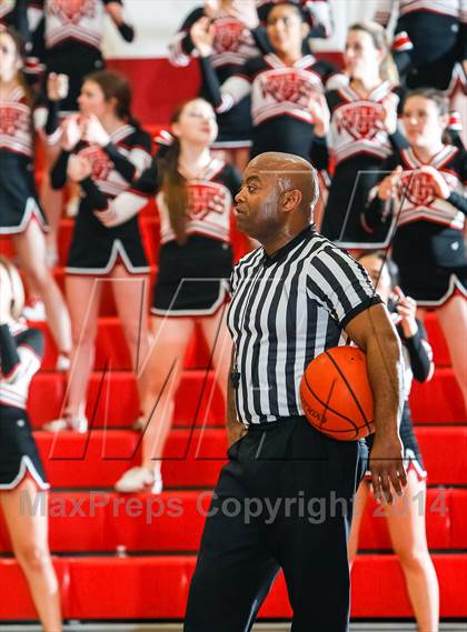Thumbnail 1 in Westmont vs. Leland photogallery.