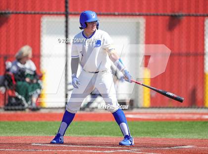 Thumbnail 2 in Paradise vs Brock (Brock Tournament) photogallery.