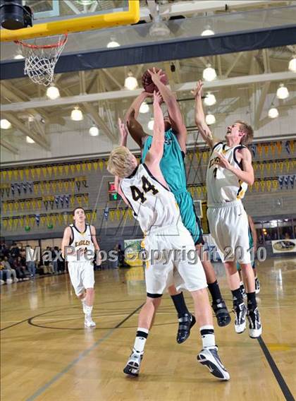 Thumbnail 2 in Del Oro vs. Sheldon (Common Good Classic) photogallery.