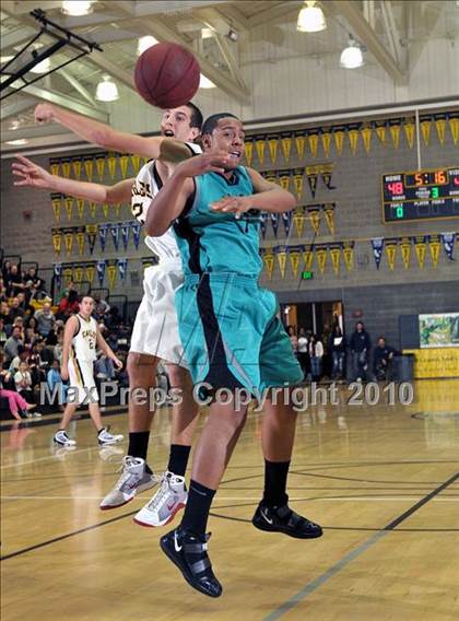Thumbnail 1 in Del Oro vs. Sheldon (Common Good Classic) photogallery.