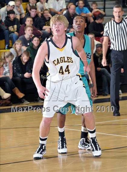 Thumbnail 3 in Del Oro vs. Sheldon (Common Good Classic) photogallery.