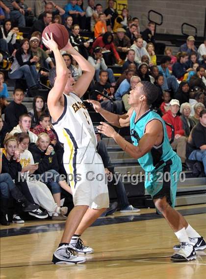 Thumbnail 2 in Del Oro vs. Sheldon (Common Good Classic) photogallery.