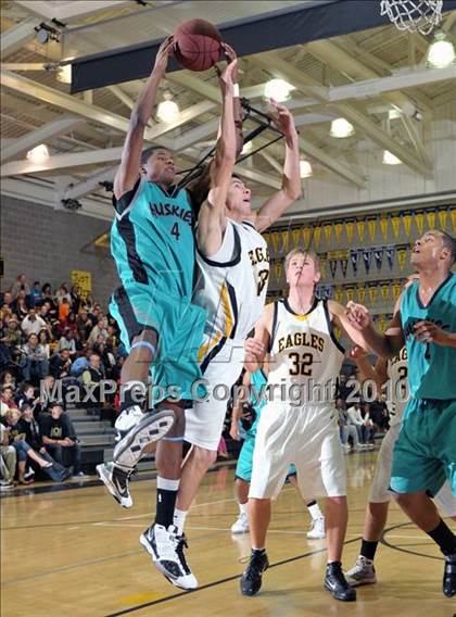 Thumbnail 3 in Del Oro vs. Sheldon (Common Good Classic) photogallery.