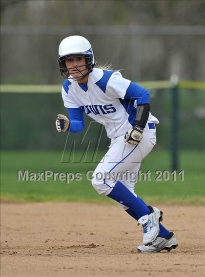 Thumbnail 1 in Rocklin vs. Davis (Victory Pre-Season T.O.C.) photogallery.