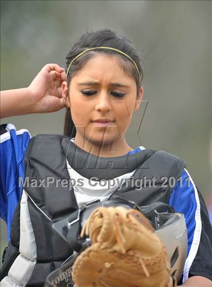 Thumbnail 2 in Rocklin vs. Davis (Victory Pre-Season T.O.C.) photogallery.