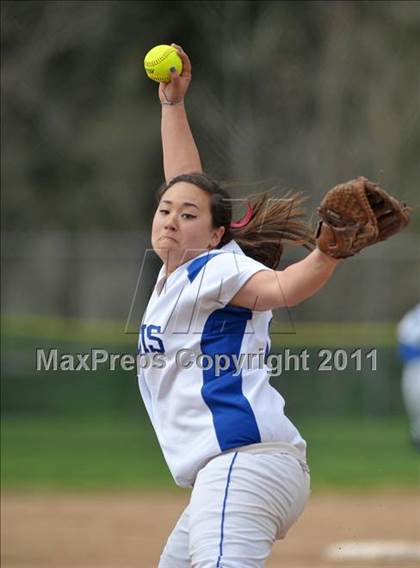 Thumbnail 1 in Rocklin vs. Davis (Victory Pre-Season T.O.C.) photogallery.