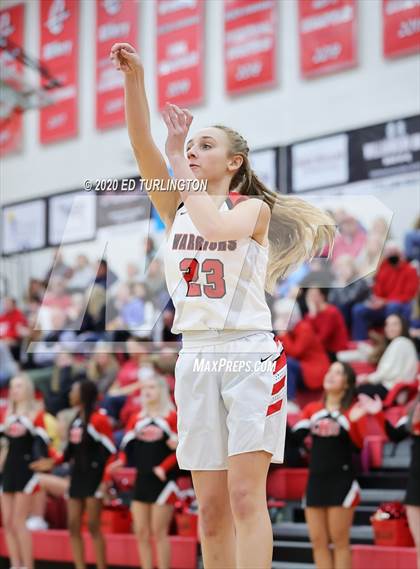 Thumbnail 1 in Alexander @ Cherokee photogallery.