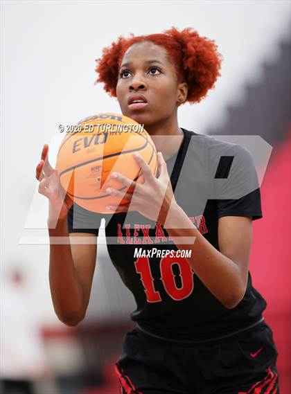 Thumbnail 1 in Alexander @ Cherokee photogallery.