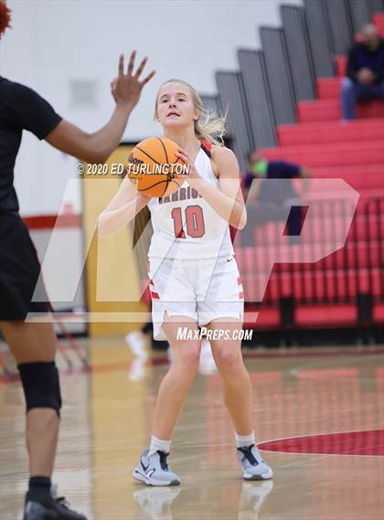 Thumbnail 2 in Alexander @ Cherokee photogallery.