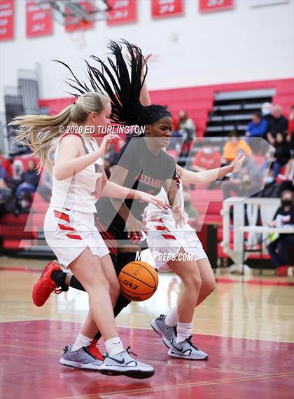 Thumbnail 2 in Alexander @ Cherokee photogallery.