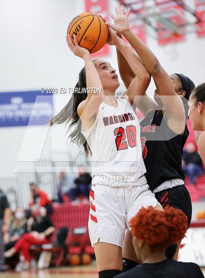 Thumbnail 1 in Alexander @ Cherokee photogallery.