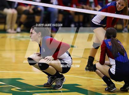 Thumbnail 1 in Strom Thurmond vs Bishop England (SCHSL 2nd Round)  photogallery.