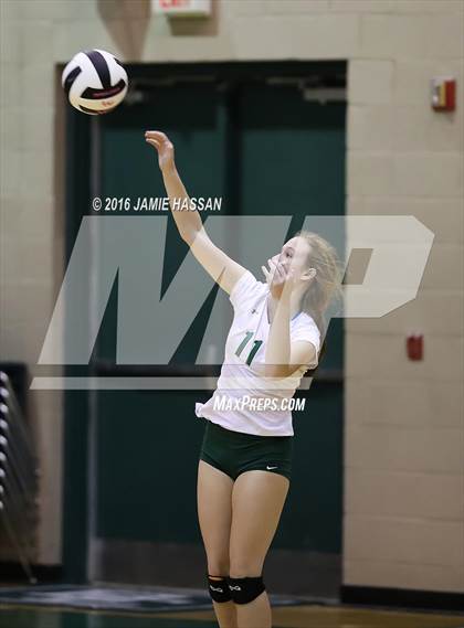 Thumbnail 3 in Strom Thurmond vs Bishop England (SCHSL 2nd Round)  photogallery.