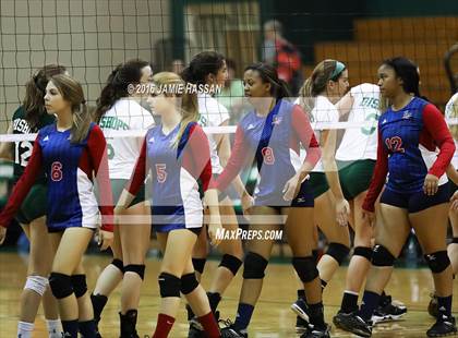 Thumbnail 1 in Strom Thurmond vs Bishop England (SCHSL 2nd Round)  photogallery.