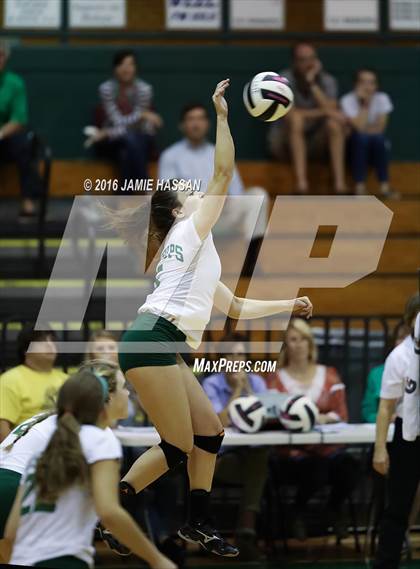 Thumbnail 1 in Strom Thurmond vs Bishop England (SCHSL 2nd Round)  photogallery.