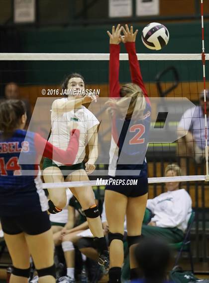 Thumbnail 3 in Strom Thurmond vs Bishop England (SCHSL 2nd Round)  photogallery.