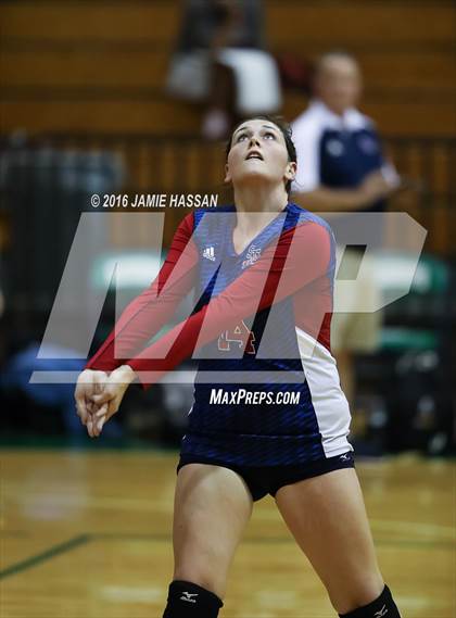 Thumbnail 1 in Strom Thurmond vs Bishop England (SCHSL 2nd Round)  photogallery.