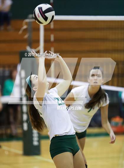 Thumbnail 3 in Strom Thurmond vs Bishop England (SCHSL 2nd Round)  photogallery.