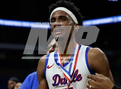 Thumbnail 3 in Duncanville vs. Bellaire (UIL Basketball 6A D1 Final) photogallery.