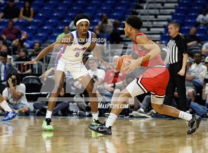 Thumbnail 2 in Duncanville vs. Bellaire (UIL Basketball 6A D1 Final) photogallery.