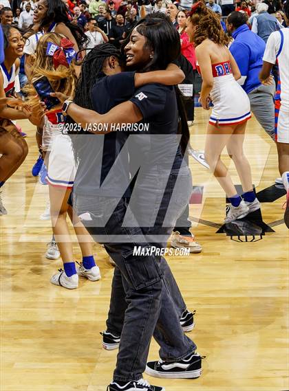 Thumbnail 3 in Duncanville vs. Bellaire (UIL Basketball 6A D1 Final) photogallery.