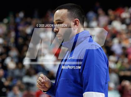 Thumbnail 3 in Duncanville vs. Bellaire (UIL Basketball 6A D1 Final) photogallery.