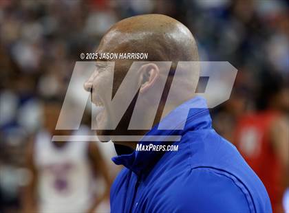 Thumbnail 2 in Duncanville vs. Bellaire (UIL Basketball 6A D1 Final) photogallery.