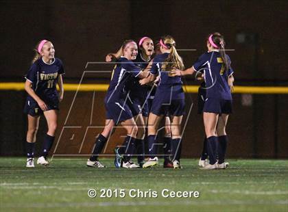 Thumbnail 1 in Victor vs. Fairport (Section 5 Class AA Final) photogallery.