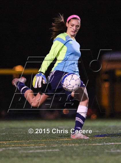 Thumbnail 1 in Victor vs. Fairport (Section 5 Class AA Final) photogallery.