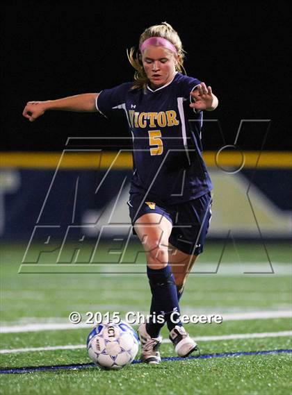 Thumbnail 1 in Victor vs. Fairport (Section 5 Class AA Final) photogallery.