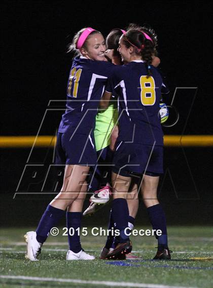 Thumbnail 1 in Victor vs. Fairport (Section 5 Class AA Final) photogallery.