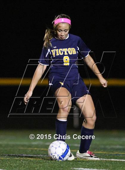 Thumbnail 1 in Victor vs. Fairport (Section 5 Class AA Final) photogallery.