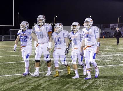 Thumbnail 3 in Camas vs. Graham-Kapowsin (WIAA 4A 2nd Round) photogallery.