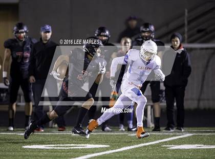 Thumbnail 2 in Camas vs. Graham-Kapowsin (WIAA 4A 2nd Round) photogallery.