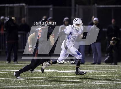 Thumbnail 1 in Camas vs. Graham-Kapowsin (WIAA 4A 2nd Round) photogallery.
