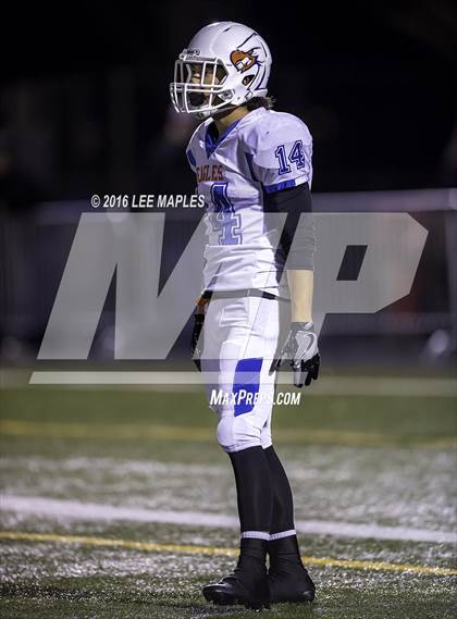 Thumbnail 1 in Camas vs. Graham-Kapowsin (WIAA 4A 2nd Round) photogallery.