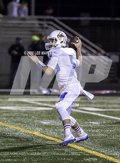 Thumbnail 3 in Camas vs. Graham-Kapowsin (WIAA 4A 2nd Round) photogallery.