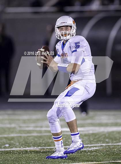 Thumbnail 3 in Camas vs. Graham-Kapowsin (WIAA 4A 2nd Round) photogallery.