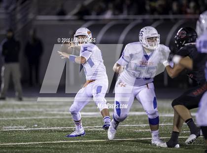 Thumbnail 1 in Camas vs. Graham-Kapowsin (WIAA 4A 2nd Round) photogallery.