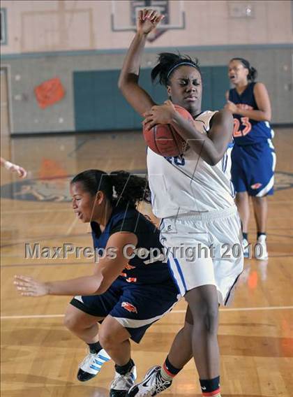 Thumbnail 3 in Sierra @ Cosumnes Oaks photogallery.